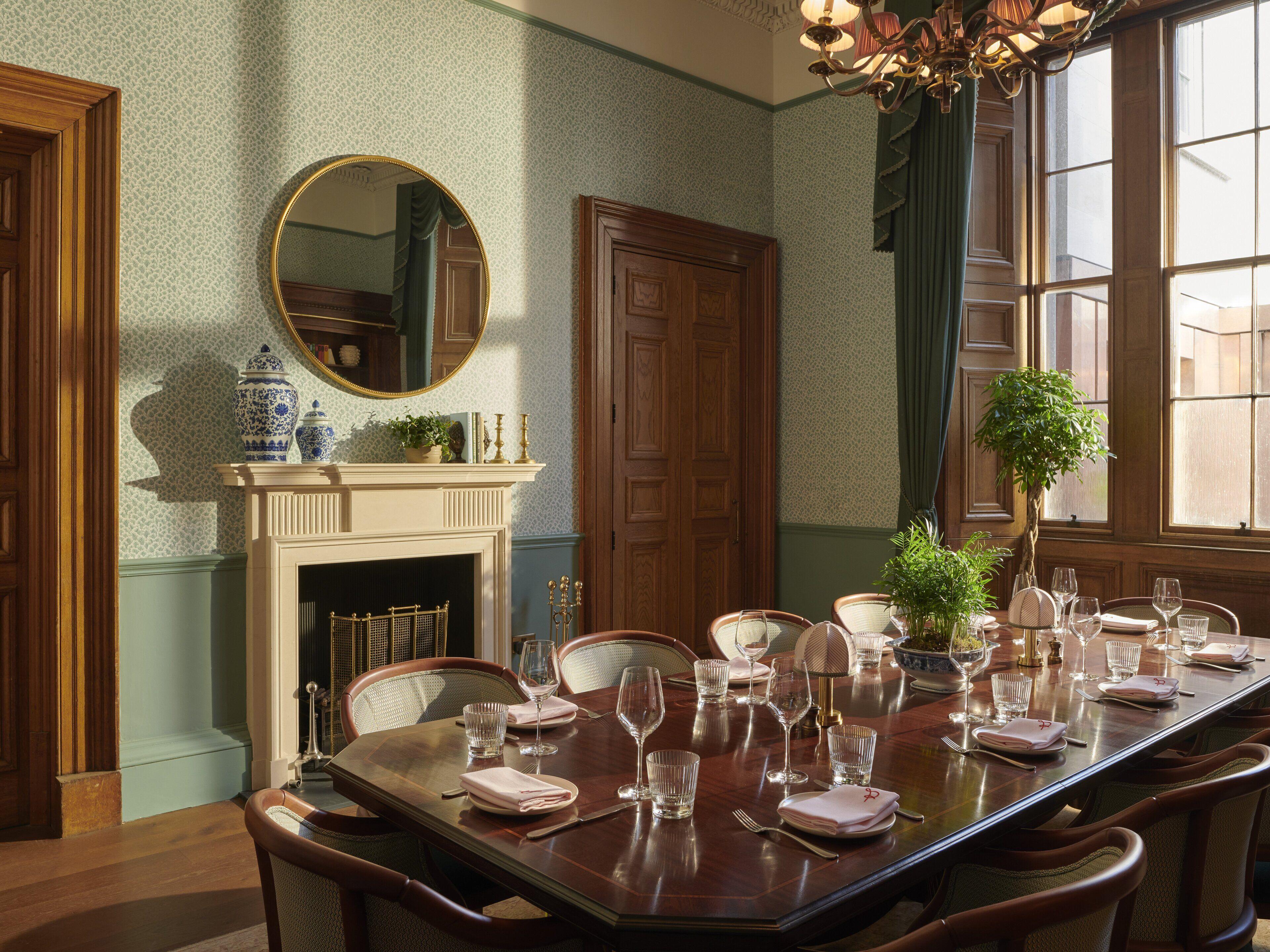 Gleneagles Townhouse — Photos 1